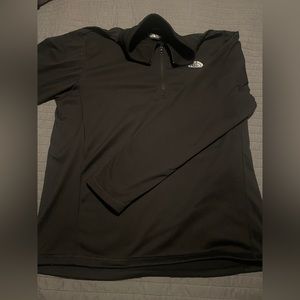 North face pull over